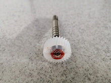 Cargar imagen en el visor de la galería, Engrane piñón de 29 dientes para velocímetro de Toyota pickup T100 Tacoma