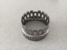 Cargar imagen en el visor de la galería, Tambor de reversa transmisión U140 U241 Toyota Rav4 2001-2012 Original