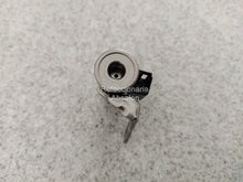 Cargar imagen en el visor de la galería, Solenoide para transmisión automática U340 U341 Toyota Yaris Corolla