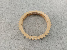 Cargar imagen en el visor de la galería, Bronce de 1a transmisión manual Toyota Corolla / Matrix 1999-2008