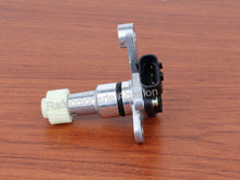 Cargar imagen en el visor de la galería, Sensor de velocidad velocímetro Toyota T100 / Tacoma 1993-2004
