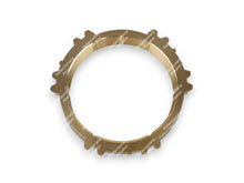 Cargar imagen en el visor de la galería, Bronce de 5a para transmisión manual Toyota Corolla Matrix Yaris. Original
