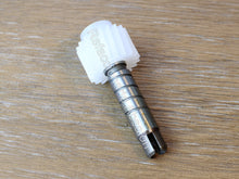 Cargar imagen en el visor de la galería, Engrane 19T piñón de sensor de velocidad Toyota pickup T100 1991-1994
