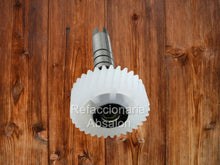 Cargar imagen en el visor de la galería, Engrane piñón para sensor de velocidad Toyota Hilux 2005-2015 Original
