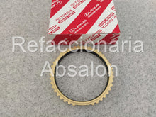 Cargar imagen en el visor de la galería, Bronce de 4a velocidad Transmision Estandar Toyota Hilux Diesel
